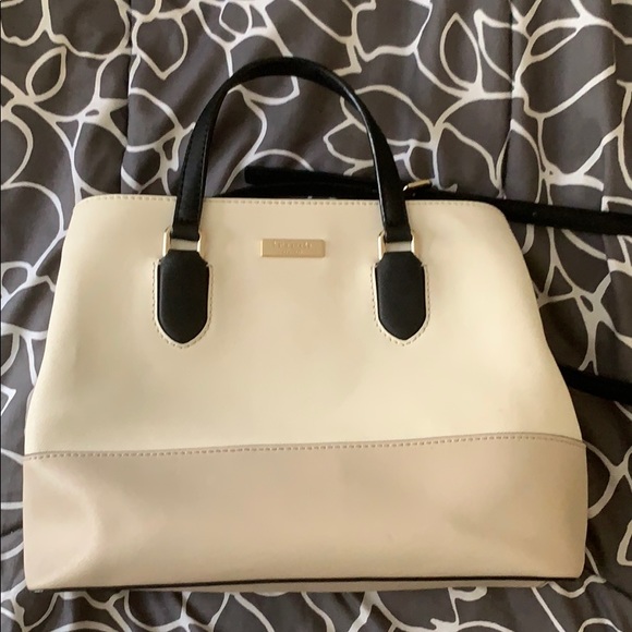 kate spade Accessories - Kate Spade Double Pocket Purse w/ crossbody strap!